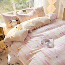 Bộ ga trải giường 4 món thân thiện với da, họa tiết trái cây sọc macaron dễ thương (1 vỏ chăn + 2 vỏ gối + 1 ga phủ, không kèm ruột chăn), phiên bản AB hai mặt, vỏ chăn hai lớp mềm mại, thoáng khí, phù hợp cho phòng ngủ và phòng khách. - Màu Hồng baby - Xem 5