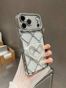 1 ốp lưng điện thoại hình trái tim đính đá, ốp lưng TPU mạ điện 6D lấp lánh, tương thích với iPhone 17/16/XR/XS Max/11/11 Pro/11 Pro Max/12/12 Pro/12 Pro Max/13/13 Pro/13 Pro Max/14/14 Pro/14 Pro Max/15/15 Pro/15 Plus/15 Pro Max, ốp bảo vệ. - Bạc - Xem 13