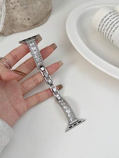 1pc Stylish New Silver Zirconia Bracelet Band For Women Is Compatible With Apple Watch Band Series 11 10 9 8 7 6 5 4 3 2 1 38/40/41/42/44/45/46/49mm UItra 1/2/3 SE Wristband Replacement For IWatchStrap. It's A Perfect Gift For Your Girlfriend Or Friends, Suitable For Birthdays, Valentine's Day, Mother's Day, Thanksgiving, And Other Holidays.(Watch Not Included)