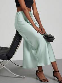 Se-Helo Women's Fashion All-Season Satin Elastic Waist Maxi Skirt Spring - Light Green - View 3