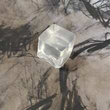 减压魔方——一款手持式桌面玩具，有效缓解焦虑。采用超强回弹和可压缩材料制成，保持立方体形状。是课堂奖励、派对礼品和节日礼物的理想之选！ - 均碼 - 查看 8