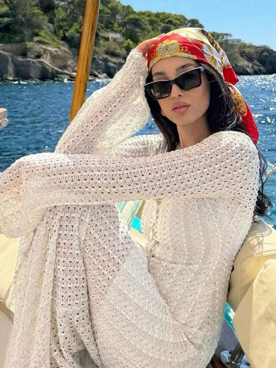 1 pieza Toalla cuadrada con cadena impresa, nueva colección Primavera/Verano 2026 para mujer. Ligera, transpirable, sencilla y versátil, adecuada para usar y utilizar en todas las estaciones, vacaciones, esencial para viajes - Rojo - Ver 1