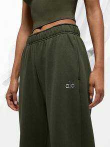 Accolade Straight Leg Sweatpant - Green Olive - View 4