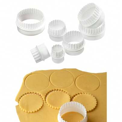 Bộ 6 khuôn cắt bánh quy tròn bằng nhựa, khuôn cắt bánh quy viền lượn sóng, dụng cụ làm bánh DIY, thích hợp cho Ngày của Mẹ, tiệc sinh nhật, v.v. Có thể dùng làm tấm che bếp, giá đỡ điện thoại.