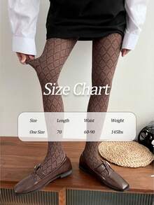 1 chiếc quần tất nữ kiểu retro họa tiết hoa diên vĩ, giúp thon gọn vóc dáng và phù hợp cho trang phục đi làm hàng ngày. - Cà phê nâu - Xem 6