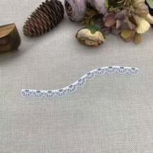 Khuôn viền ren, khuôn làm thiệp, khuôn cắt hoa văn, khuôn cắt kim loại, khuôn làm album ảnh, khuôn dập nổi tự làm và các vật dụng thủ công khác. - trắng bạc - Xem 6