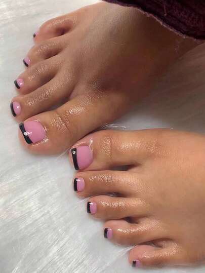 24pcs Short Square Glossy Nude Pink Press-On Toenails, Black French Tip, Perfect Fit Design, Acrylic False Toenails, Suitable For Summer Manicure, Short Style Ideal Fit Fake Nail Set, Includes: 1pc Jelly Gel And 1pc Nail File, Suitable For Women And Girls Daily Work, Study And Party Use