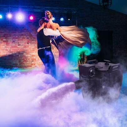 U'King 3500W Low Lying Fog Machine , Professional Stage Ice Fog Machine , Dry-Ice Smoke Effect Ground Fog Machines With Large Nozzle & Handles For Large Stage Performances,DJ Clubs, Parties, Celebrations, Weddings
