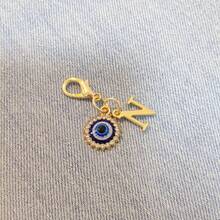 1pc A-Z Devil's Eye Metal Accessory, Keychain, Pendant, Gift - Devil's Eye Keychain - Multicolor - View 28