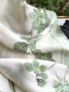 1pc Elegant Floral Print Silk-Like Scarf, Versatile Shawl For Beach, Sun Protection, Fashion Accessory Suitable For Daily Wear,Holiday - Green and White - View 4