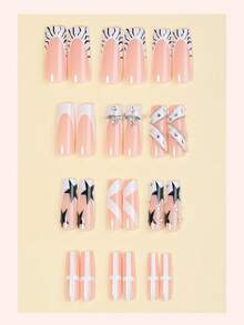 Bộ 24 miếng dán móng tay hình vuông cỡ trung bình kiểu Y2K, nền hồng phối đen trắng, họa tiết sao và chữ thập, đính đá 3D, thiết kế buộc dây. Những miếng dán móng tay phong cách Punk Goth này phù hợp cho các bữa tiệc, khiêu vũ và sử dụng hàng ngày, có thể tháo rời và tái sử dụng. - Đen và trắng - Xem 2