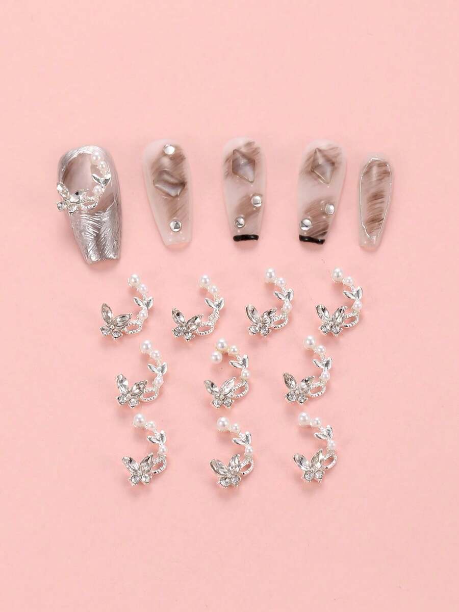 10 Stück Silber Schmetterling Blumen Nail Art Dekorationen, DIY Metall Deko, Nail Art Produkte, Nail Art Zubehör, Nail Art Materialien, Nail Art Schmuck, Nail Art Edelsteine Nägel - Verschiedenfarbig - Übersicht 1