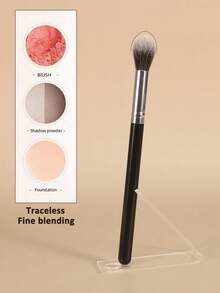 1pc Black Flame Blush Brush, Soft Hair Makeup Brush For Face Highlighter - Black - View 4