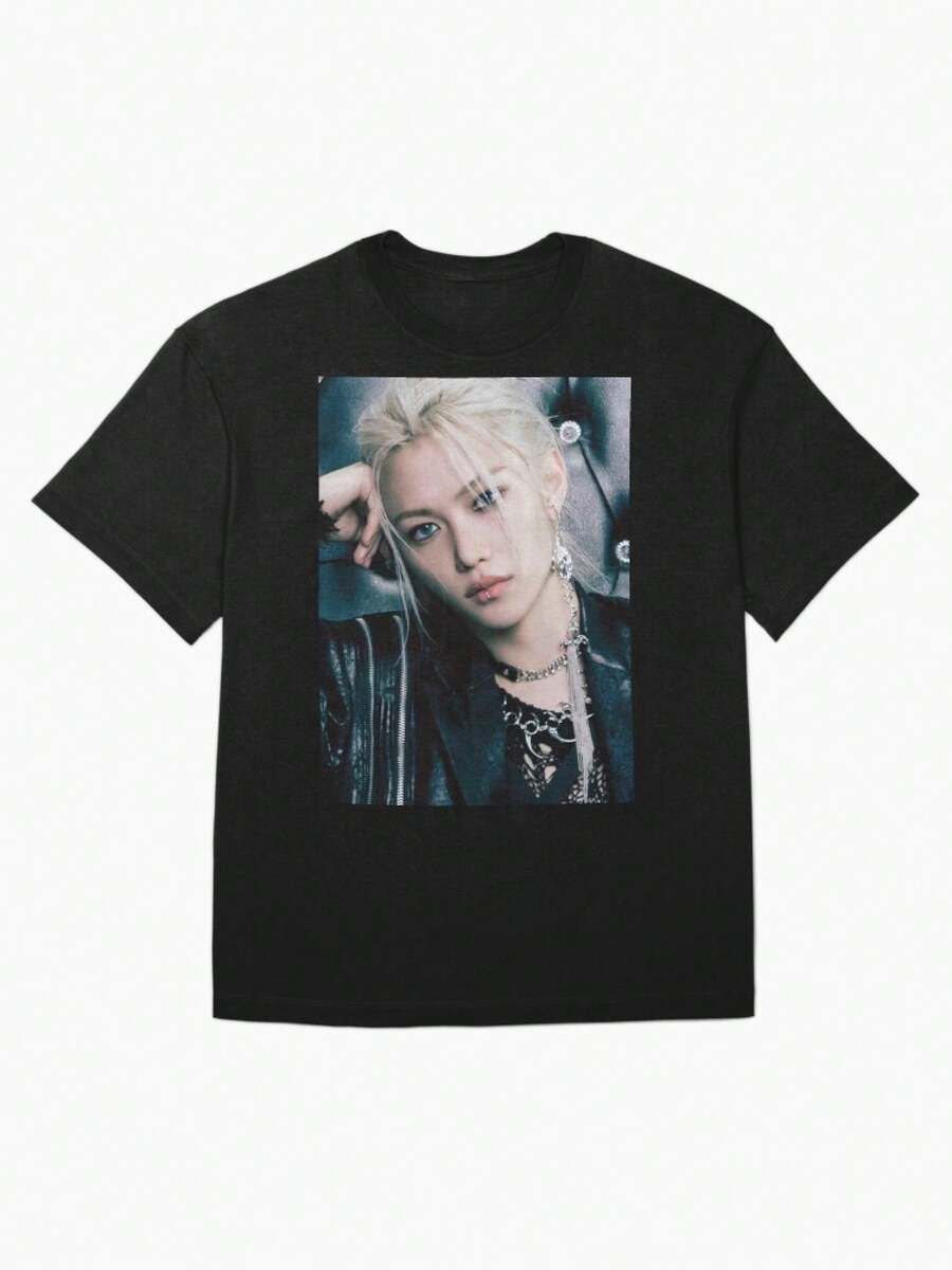 FELIX GIANT Back And White 2nd Japanese Album Stray Kids IMAGE SKZ K-P-O-P Ot8 Oversized T-Shirtpure Cotton Soft Casual T-Shirt For Everyday Wear For The Dominion Tour, Machine Washable Fan Clothing, Concert T-Shirts, A Must-Have For Fans Suitable For Festivals, Parties, Homewear, Daily Commutes, An Exclusive Gift For Skz Fans, Perfect Gift For Fans, Perfect Gift For Kids, Party Favors For Kids. - màu đen - Xem 1