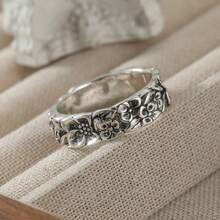 Anello in rame lavorato a mano con motivo floreale elegante e carino, gioiello di moda adatto per feste e raduni, un regalo ideale per le donne - argento antico - Visualizzare 5