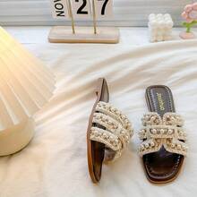 2026夏季新款女士法式珍珠拖鞋，时尚平底凉鞋，沙滩拖鞋 - 米白色 - 查看 7