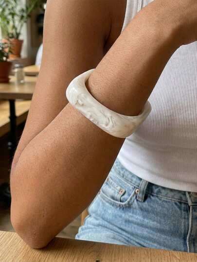 1 pieza Brazalete acrílico semi-transparente con estampado de mármol y teñido anudado, de moda para verano, versátil para mujer, adecuado para playa, viaje, atuendo diario, citas, fiesta, vacaciones, regalo para adultos