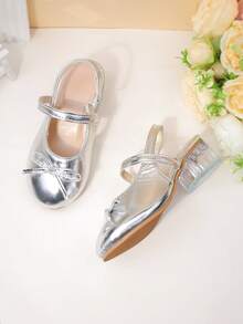 Giày sandal Mary Jane màu vàng ánh kim có nơ, gót vuông đính pha lê, chống trơn trượt, giày công chúa mùa hè cho bé gái. - Bạc - Xem 5