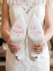 1/6/12 miếng dán giày cưới tùy chỉnh, chữ tùy chỉnh, nhãn dán "Tôi đồng ý", nhãn dán giày cưới cá nhân hóa, nhãn dán "Ông & Bà" tùy chỉnh, nhãn dán "Một thứ gì đó màu xanh", nhãn dán giày cưới, nhãn dán giày cô dâu, phụ kiện ngày cưới - Nhiều màu - Xem 2