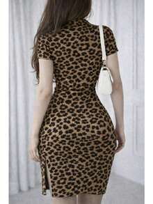 MHG Vestido Informal Casual y Sexy ajustado con botones y cuello de camisa unicolor con abertura lateral y manga corta ideal para tiempo de calor y todas las estaciones: Verano, Primavera, Otoño y hasta Invierno. Muy practico para salir con amigos, una cita romántica, verte bien en un evento o reunion - Animal Print - Ver 5
