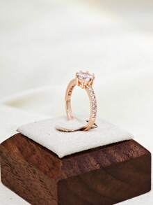 1枚闪亮时尚玫瑰金镀层铜戒指，镶嵌锆石，圆形锆石闭合戒指，女士款 - 1212 - 查看 3