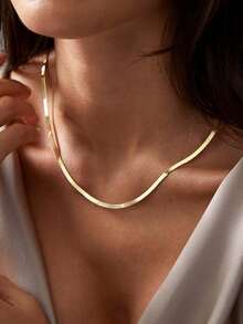 1pc Stainless Steel Chain Necklace, Fashion Minimalist Cuban Link, Blade Link, Twist Chain, Luxury Niche Versatile Necklace Accessory Suitable For Girls And Women - Gold - View 3