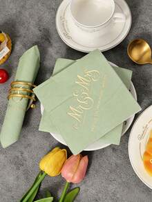 40pcs Elegant Green Napkins With Gold "Mr. & Mrs." Pattern Design, Exquisite Napkins Suitable For Wedding, Birthday, Garden Party, Engagement Party Decor, Wedding Cake Table Decor, And Other Occasions - A - View 6