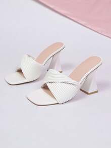Giày sandal đế dày mũi vuông xoắn mới cho tuổi teen, kiểu dáng đi làm, phối đồ hẹn hò, dự tiệc, đi chơi với bạn bè, sandal đế dày mũi vuông xoắn màu trắng, sandal đế dày mũi vuông xoắn màu đen, sandal đế dày mũi vuông xoắn màu vàng. - trắng - Xem 2