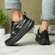 情侣鞋，尺码36-47，男士运动鞋和女士休闲鞋，轻便透气跑步鞋。缓震中底，黑色百搭，适合各种场合。晨跑、通勤和约会的理想之选。一双饱含彼此爱意的鞋子，让爱在每一步悄然流淌。 - 黑色 - 查看 6