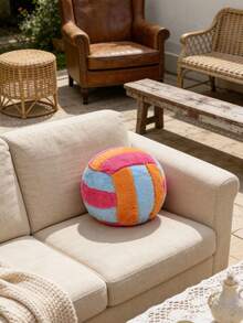 1个粉白相间的排球造型毛绒抱枕，装饰靠垫，适用于家居、沙发、卧室、休闲区，既可作装饰又可作枕头 - 彩色 - 查看 15