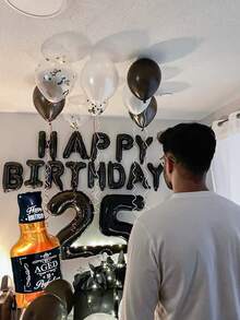 37 pezzi Decorazioni per feste di compleanno con tema whisky e birra, inclusi striscione "Buon compleanno" nero, palloncini a forma di lettere, palloncini a forma di bicchieri di whisky e birra, palloncini neri e dorati a forma di stelle, decorazioni eleganti con palloncini, per brindisi e feste di compleanno a tema birra, forniture per feste a tema bar estivo, decorazioni per feste di Oktoberfest, per celebrazioni di uomini e donne - Multicolore - Visualizzare 6