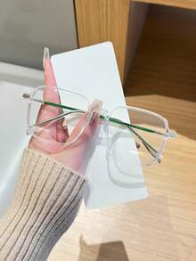 一副女士复古宽边平顶眼镜，适合日常佩戴、派对装饰、电脑办公和游戏。 - 彩色 - 查看 9
