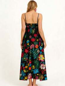 Stylish, sophisticated bohemian dress for women with floral print and color-blocking-perfect for vacations and everyday wear. Summer clothing. - Negro - Ver 2