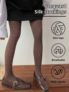 1 chiếc quần tất nữ kiểu retro họa tiết hoa diên vĩ, giúp thon gọn vóc dáng và phù hợp cho trang phục đi làm hàng ngày. - Cà phê nâu - Xem 2