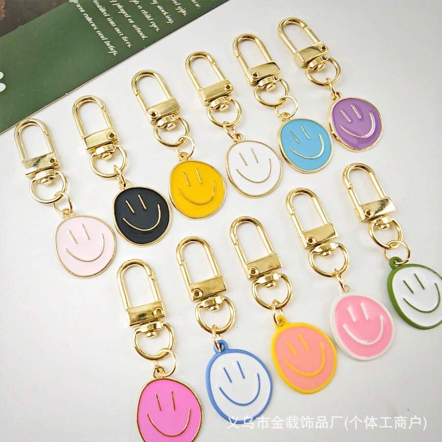 "Colorful Alloy Enamel Face Keychain Charm, Irregular Shape Keyring, Fun Expression Mini Pendant For Bags, Backpacks, Car Keys, Decorative Accessory, Cute Bag Charm, Perfect Gift For Teens, Girls, Women, Everyday Use" - 綠底白色(掛繩) - 查看 1
