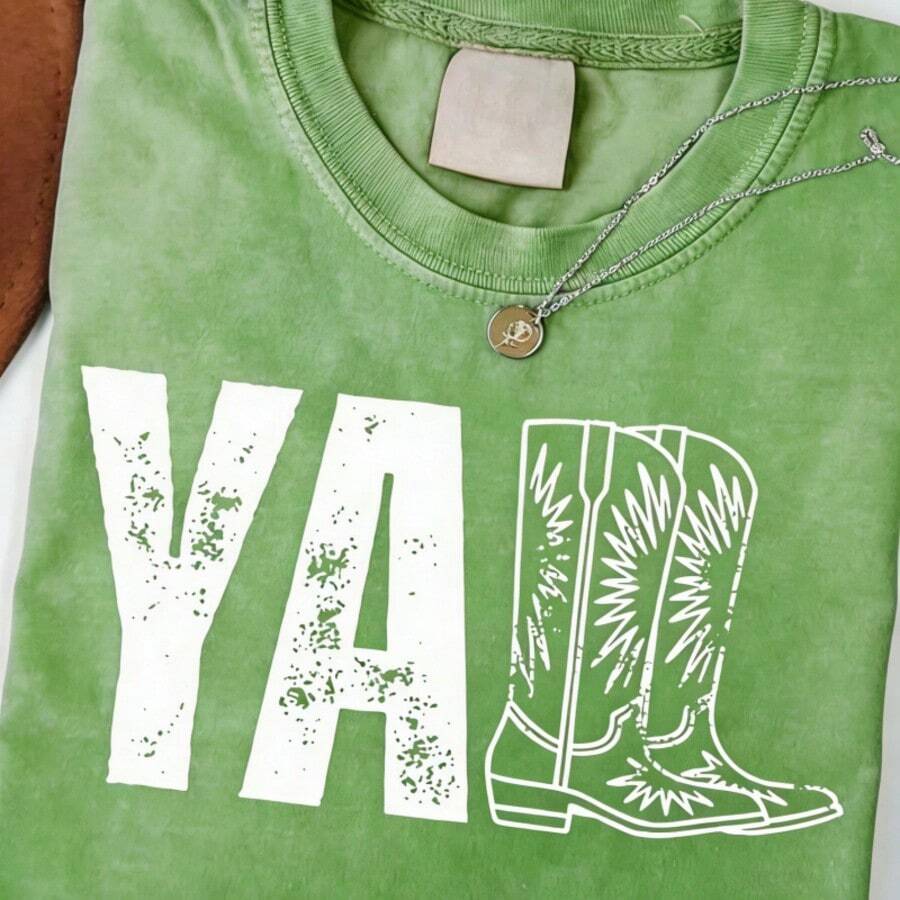 2026 Tops For Women, Washed Cotton Women's T-Shirt, Vintage Western Print Women's T-Shirt, Southern Country Cowgirl Shirt, Cowboy Boot Style, Cute Cowboy Rodeo Country Concert Outfit T-Shirt, Cute And Stylish T-Shirt, Universal Loose Bohemian Style T-Shirt, Local Warehouse, Elegant And Cute Women's Clothing, Loose And Comfortable Summer Tops - 綠色 - 查看 1