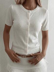 极简白色短袖开衫，女士修身短款针织上衣 - 白色 - 查看 1