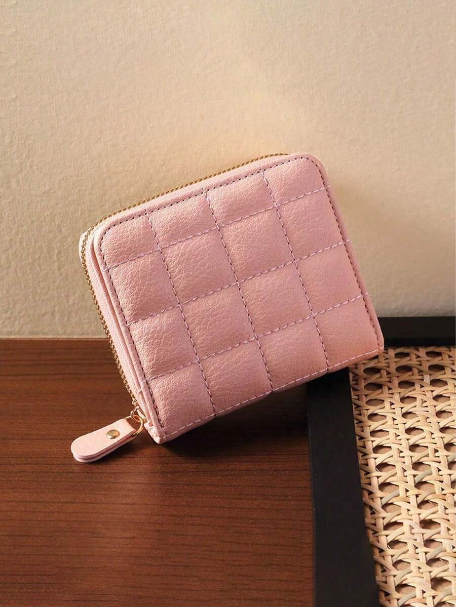 1pc Classic Rhombus Pattern Coin Purse, Square Shaped Zipper Wallet With Large Capacity Design For Easily Storing Bank Cards, ID, Coins And Keys, Retro Rhombus Embossed Craftsmanship, PU Leather Material Durable Scratch-Resistant Waterproof Anti-Dirty, Soft Smooth Touch Not Easy To Pilling And Deformation, Smooth Zipper Opening And Closing Without Jamming, Tight Zipper Closure To Prevent Falling - Multicolor - View 1