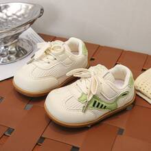 1双魔术贴网面透气休闲软底幼儿鞋,适合春季穿着 - 綠色 - 查看 2