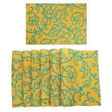 millianess 4pcs Set Of High-End Printed Placemats In Mint Green/Blue/Yellow/Pink, Featuring Cubic Line Patterns For A Modern Minimalist Style With Strong 3D Effect. Made Of Polyester Fabric, Rectangular 30cm*45cm, Single-Sided Printing, Reverse Side In Solid Linen-Like Texture. Suitable For Various Dining Table Settings. - Ginger - View 5