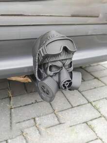 YAIUZGOO Cubierta de enganche de remolque del apocalipsis zombi gótico - Diseño interesante de máscara de gas y casco, se ajusta a remolques, camiones, motocicletas - Bola de acoplamiento resistente con accesorios de estilo de calavera, superficie texturizada, accesorio automotriz, regalo - A - Ver 2
