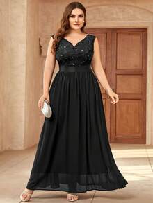 Vestido de festa formal maxi plus com decote coração, lantejoulas, renda floral, contraste de chiffon na bainha, vestido elegante para baile de finalistas e convidada de casamento, para formatura, preto - Preto - Ver 1