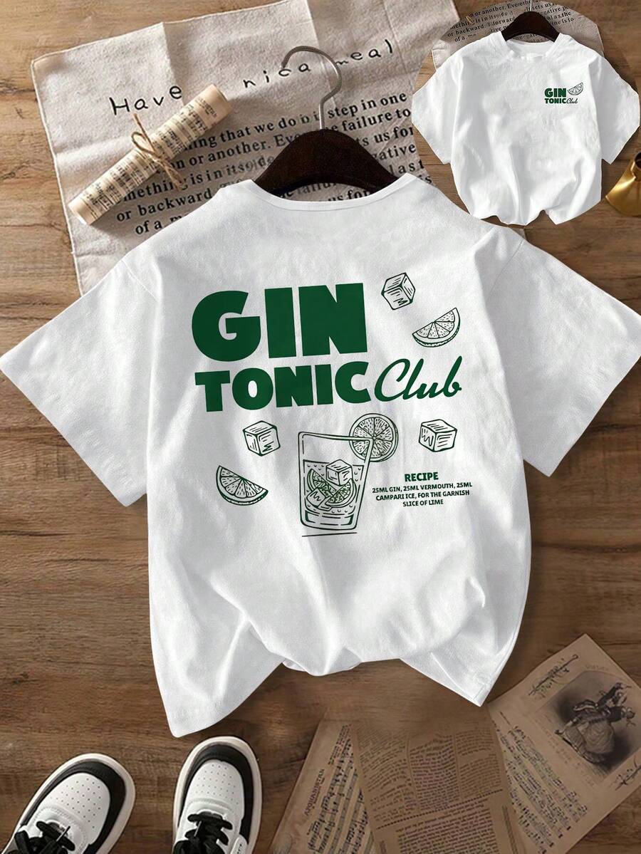 Damen Alltags T-Shirt mit grünem Text "GIN TONIC Club", das einen Cocktail-Club-Thema signalisiert, komplett mit einer einfachen Strichzeichnung von Eiswürfeln und Limettenscheiben in einem hohen Glas, Rundhals-Kurzarm-Casual-Frühling/Herbst/Sommer-Outfit für Frauen, Tops für Frauen/Sommeroutfits, Urlaubsoutfits für Frauen, Sommeroutfits für Frauen, Frühlingskleider für Frauen, Tops, Club-Outfits für Frauen Weiß - Weiss - Übersicht 1