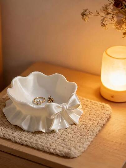 1pc Cute White Ruffled Bow Jewelry Tray, Suitable For Home Decor, Desk, Office, Theme Party, Car Interior, Party Table Centerpiece, And Thanksgiving, Easter, Birthday Gifts
