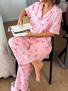 Dreamivo Set de pijamale roz cu imprimeu dulce și funde, cardigan cu guler, mânecă scurtă + pantaloni cu croi larg, material moale, pijama de casă feminină, poate fi purtată în aer liber, 2 bucăți - Roz - Vizualizare 3