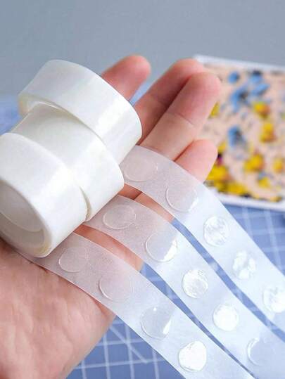 500 miếng keo dán bóng bay trong suốt, có thể tháo rời, lý tưởng để cố định bóng bay, ảnh, đồ trang trí bằng giấy và phong bì. Thích hợp cho Ngày của Mẹ, tiệc sinh nhật, đám cưới, lễ tốt nghiệp, kỷ niệm và các lễ kỷ niệm theo chủ đề khác nhau.