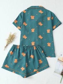 Bộ đồ ngủ nữ 2 món in hình gấu bông, gồm áo tay ngắn cổ cài cúc và quần short, đồ ngủ mùa hè thoải mái. - xanh quân đội - Xem 2
