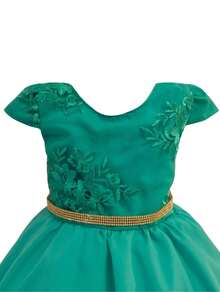 Short White Youth Dress With Pearl Embroidery And Ribbed Shiny Skirt - 墨綠色 - 查看 3