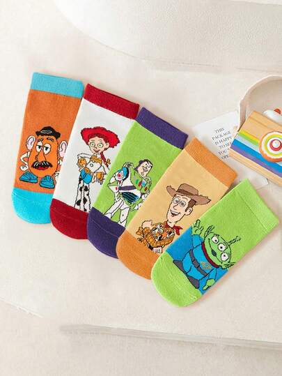  Bộ 5 đôi tất trẻ em chính hãng Disney, tất dài đến bắp chân in hình nhân vật anh hùng vũ trụ, tất họa tiết hoạt hình dễ thương cho bé trai, tất thời trang thoải mái, thoáng khí dành cho học sinh mặc hàng ngày, lý tưởng cho người hâm mộ, quà tặng tựu trường và lễ hội.