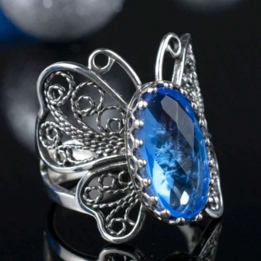 奢华优雅镂空蝴蝶形合成蓝色立方氧化锆戒指 - 婚礼订婚派对节日珠宝配饰 - 銀色 - 查看 1